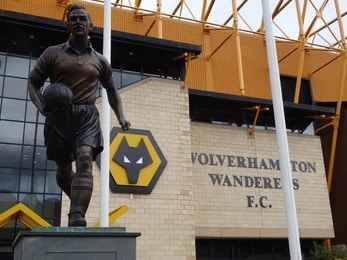 Who were the five Players Wolverhampton Wanderers sold for the Highest Fees? 11 image