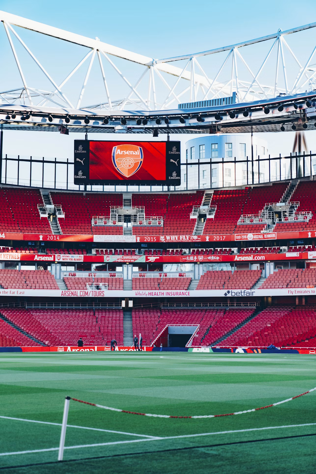 Arteta hails phenomenal support from Arsenal fans after Liverpool victory 1 Emirates Stadium