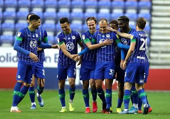 Wigan Athletic Premier League Squad Numbers 7 image 380