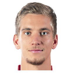 Dennis Praet Dennis Praet