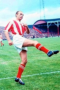 118. Stanley Matthews 12 Stanley Matthews