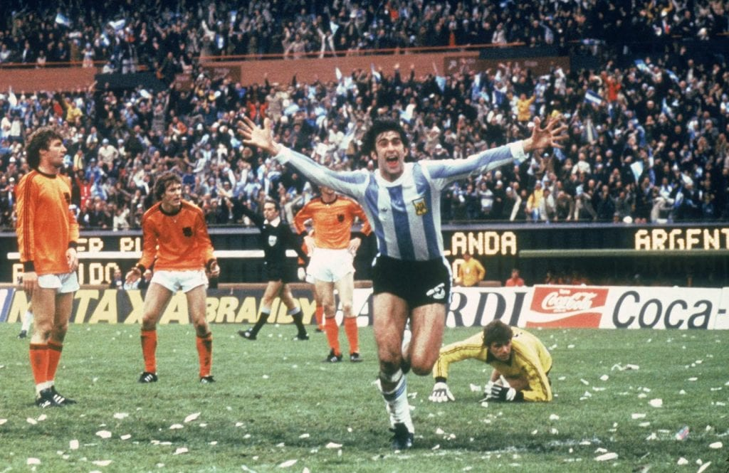 032. Mario Kempes 2 Mario Kempes