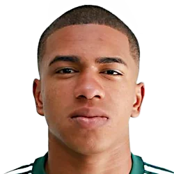 Lucas Esteves Lucas Esteves