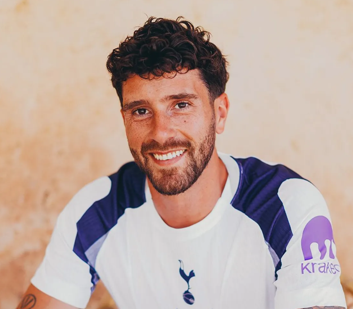 Spurs land experienced Argentina international 1 Marcos Sensi signs for Spurs